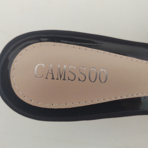 Shoes - Picture 4 of 6